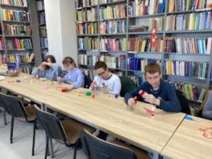 Warsztaty wielkanocne w bibliotece